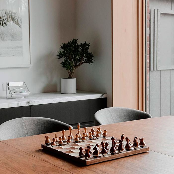 Umbra Wobble Chess Set | Utility Design UK